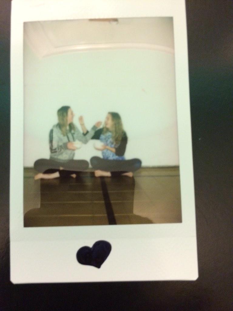holdingonhoney's tweet photo. Jacob we took polaroids for #APIECECOFMEONITUNES while listening to the ep!💗 #APIECEOFME @JacobWhitesides http://t.co/uAXMglyIJK