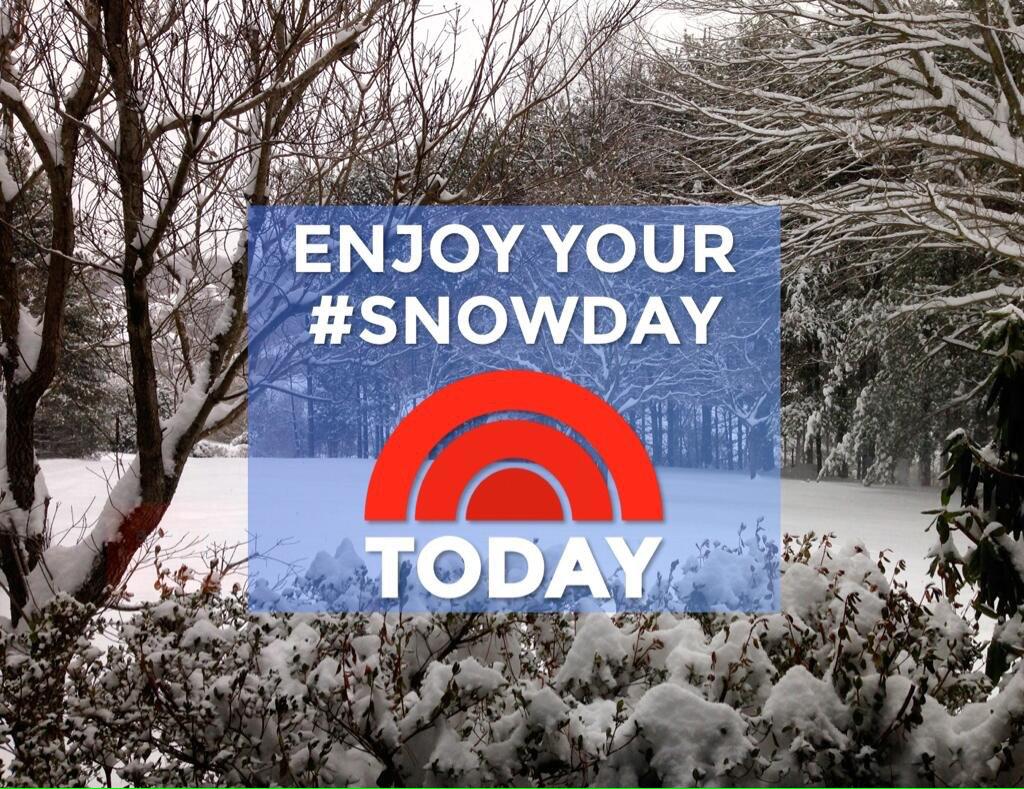 GHSTODAY's tweet photo. Everyone stay safe and warm! Enjoy your snow day! http://t.co/oVbbSZ7cHT