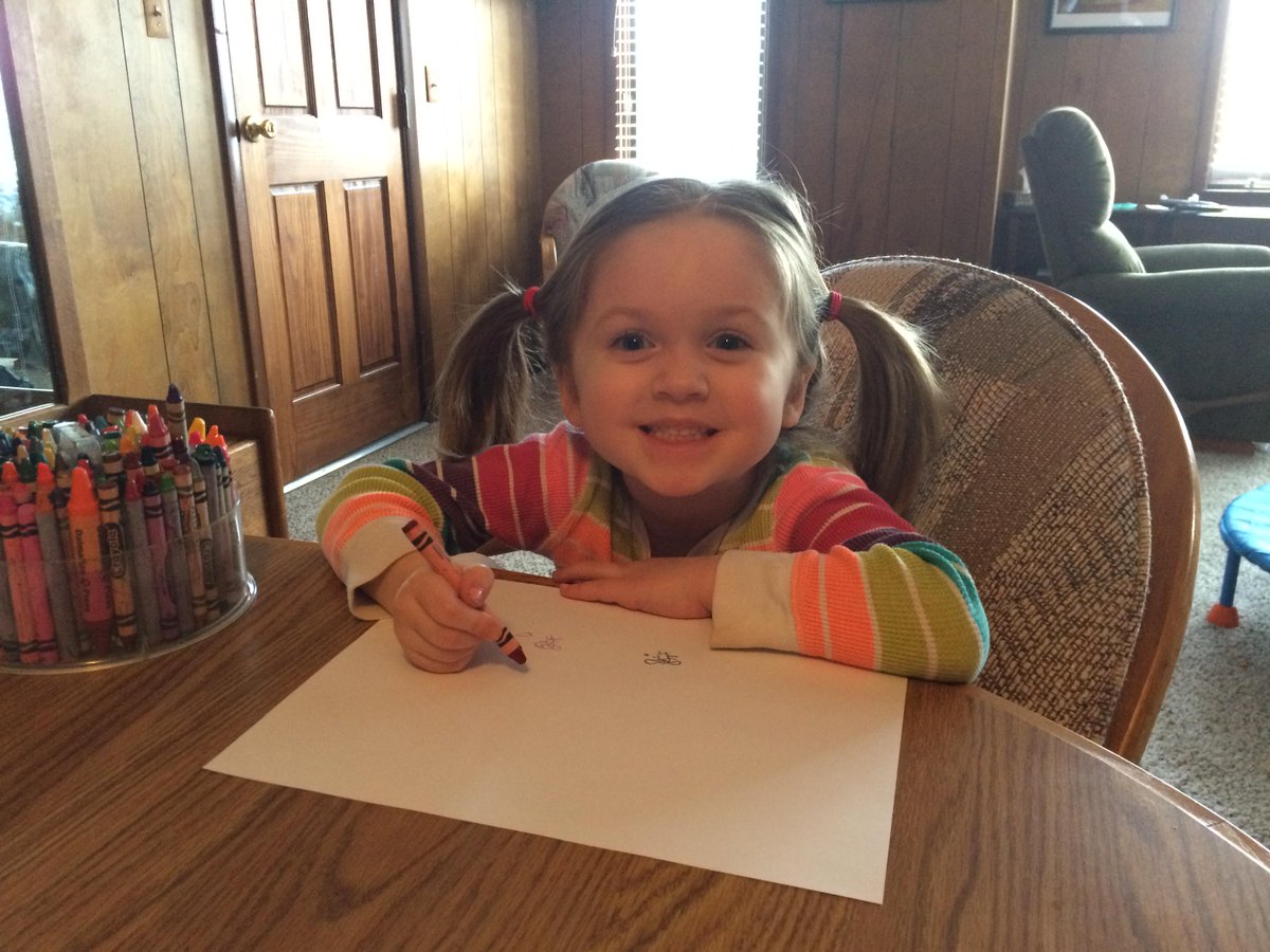 MalalaFund's tweet photo. Anyone can be a donor!--> Meet Chelsea, 4, USA. She raised $130 for Malala Fund by selling drawings for 25¢ each! http://t.co/3FPfQZwtOF