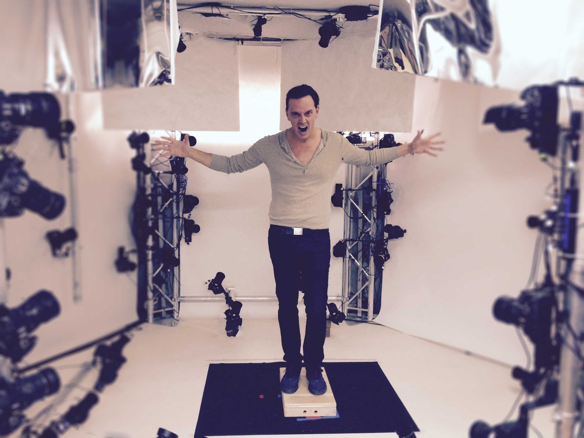 xxArray's tweet photo. Ha! "Attack of the 50ft Avatar". We had a blast with @donovan_leitch getting captured in 3D. #xxArray http://t.co/4Ds4QebDPV