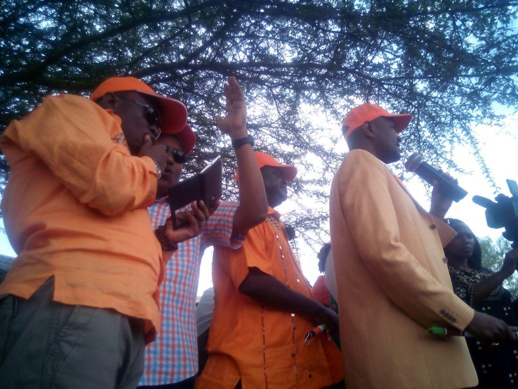 RailaOdinga's tweet photo. We visited Ol Kejuado, Bissil, Maili Tisa, Ngatatoek &amp; Namanga to warm welcomes from the people eager to elect Memusi http://t.co/2UqSfVJPFq