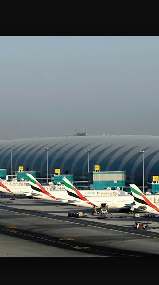 gtawfik43's tweet photo. About to land in dubai http://t.co/zArDPKRj54