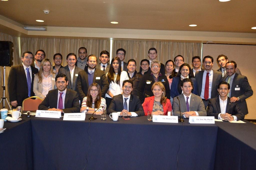 CEJTijuana's tweet photo. Somos un grupo de empresarios que trabaja por #ElMéxicoQueQuiero http://t.co/vUDZox5RL8