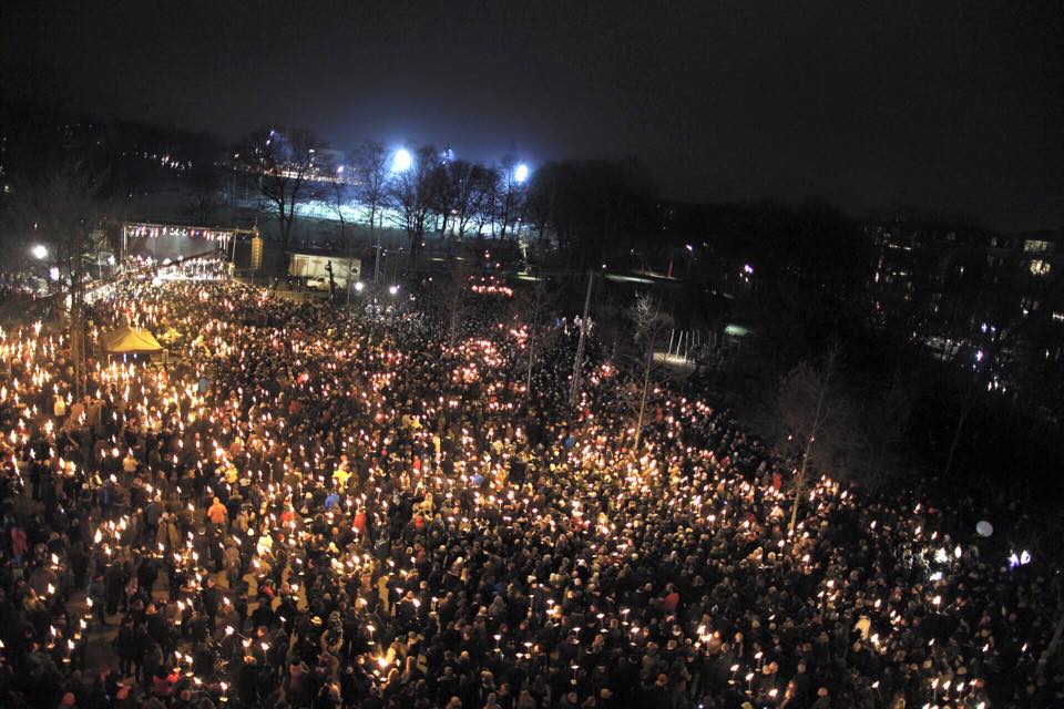 dahyernst's tweet photo. No more #cphshooting. I think it's time for #CPHLOVE (photo: @KennethNuigen) http://t.co/h1nUaRywYC