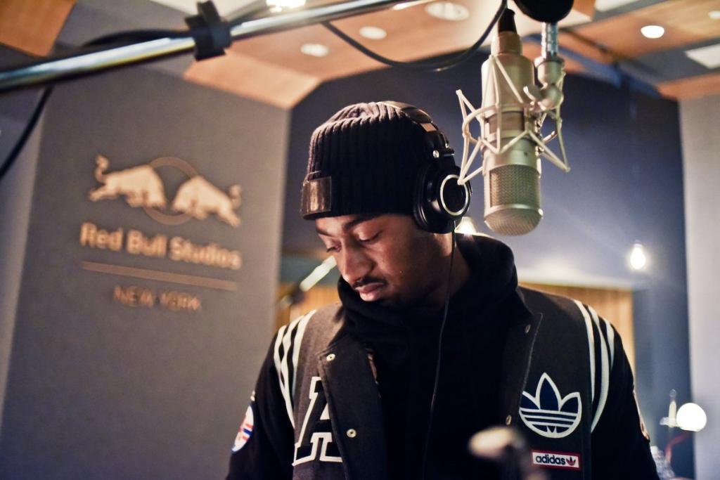redbull's tweet photo. Catching up with @JohnWall at @RBStudiosNY http://t.co/zL4xqgBagR http://t.co/mmLDWDkdrH