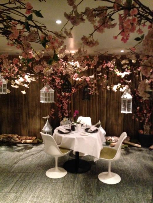 Menu Gourmand tonight in the new Garden Room  <a href="/plateaulondon/">PlateauLondon</a>. Thanks <a href="/DandDLondon/">D&D London</a>.