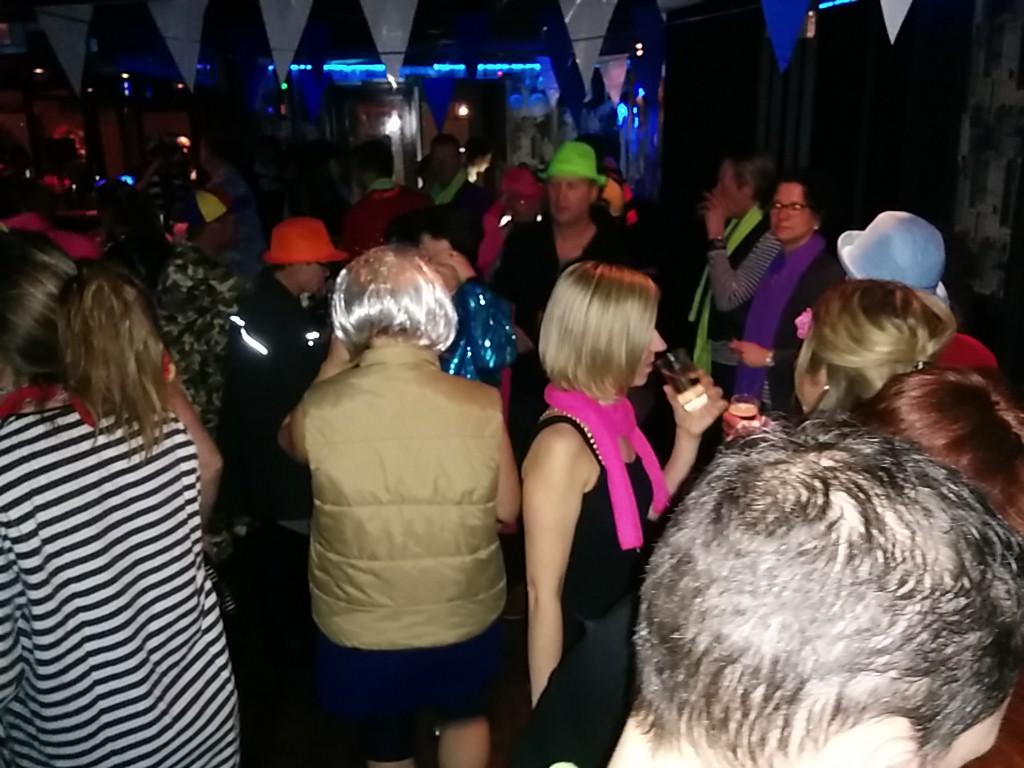 #dekreuge <a href="/indnollie/">Café in d'n Ollie</a> #dekreugeontour