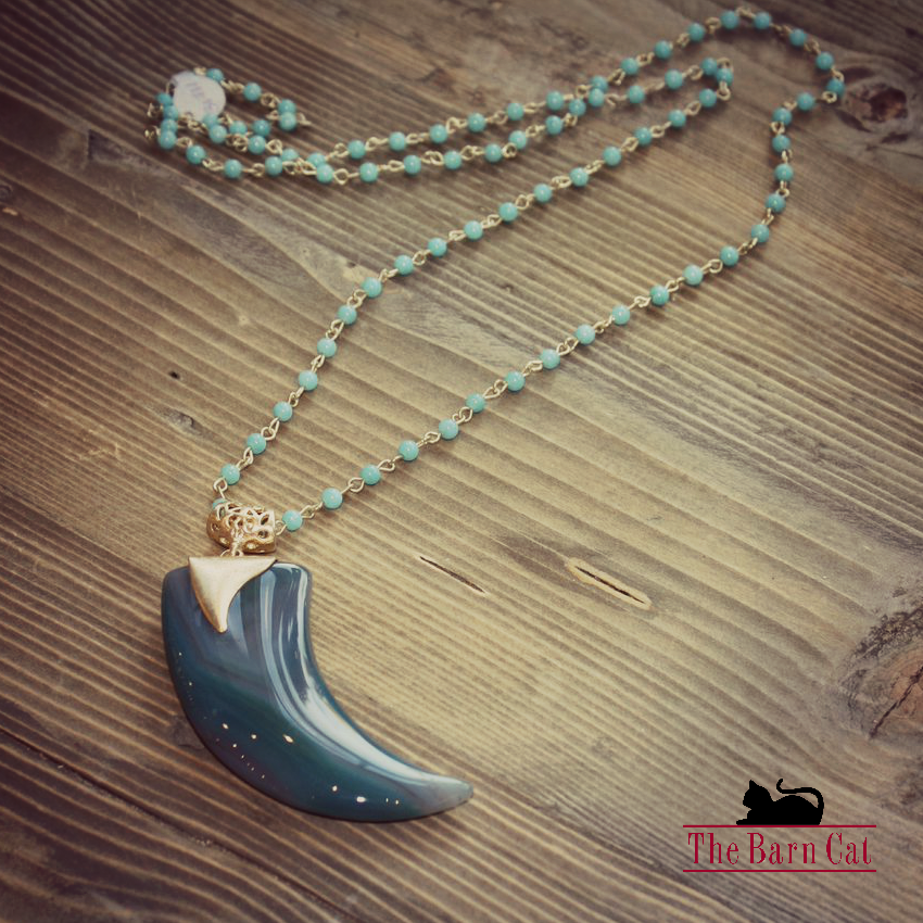 ShopBarnCat's tweet image. A lovely necklace like this one can add so much to an outfit!