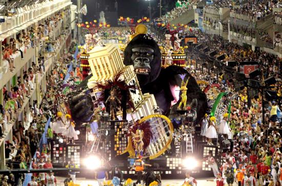 FilmsMango's tweet image. King Kong Carnavalesco!! #Brazil #Carnaval2015
