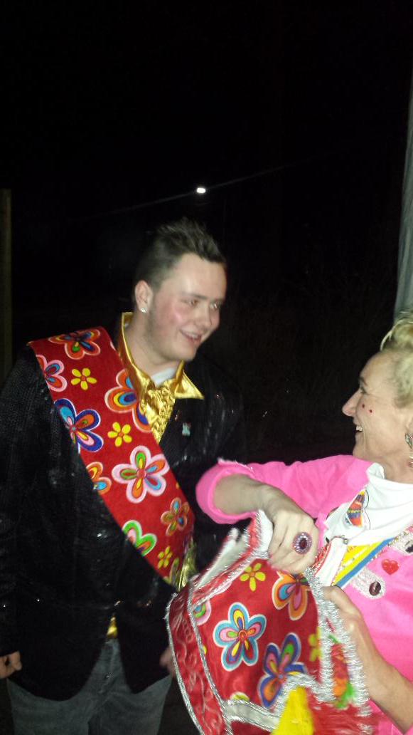 BLEUMKE Valery en ADJUDANT Youri zijn zojuist afgetreden onder het motto: 'jeugd Heeft de toekomst' #MooiSprukn #BOEM