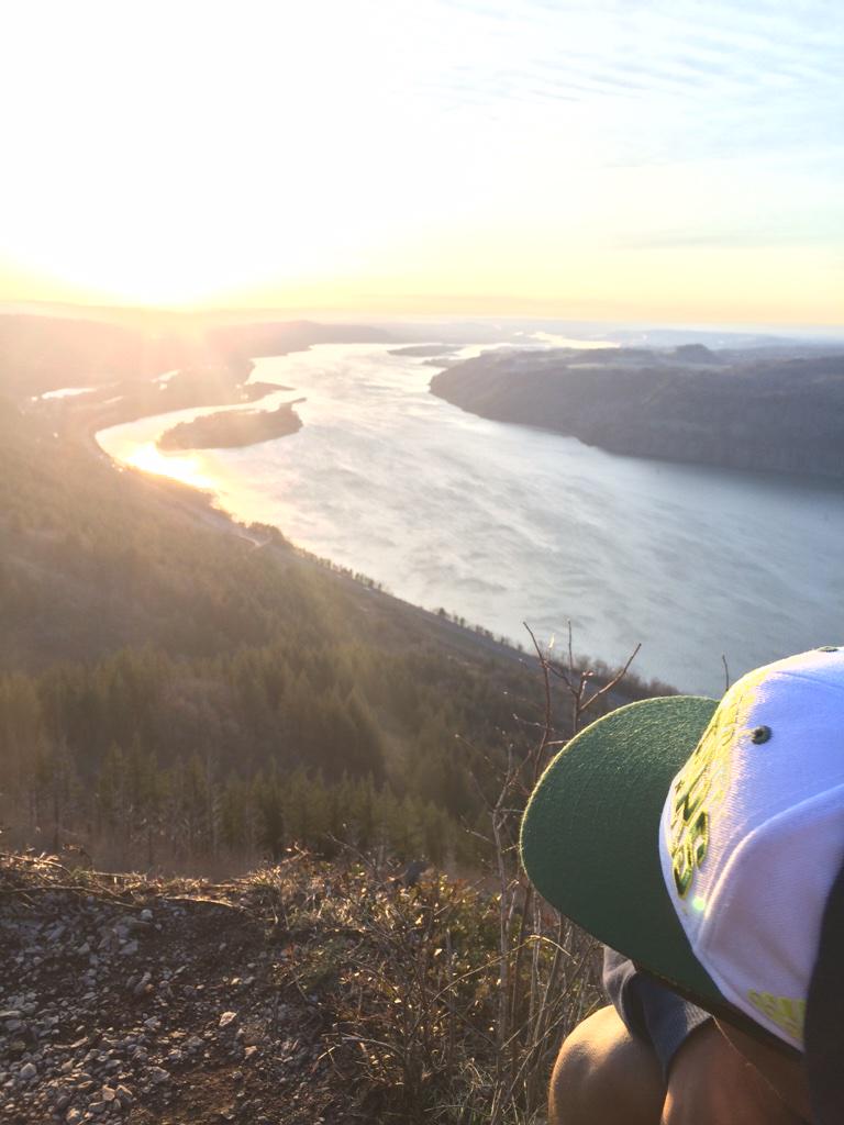 wowzascoob's tweet photo. Angels Rest yesterday😍🌄😋 http://t.co/uN1cLvHOag