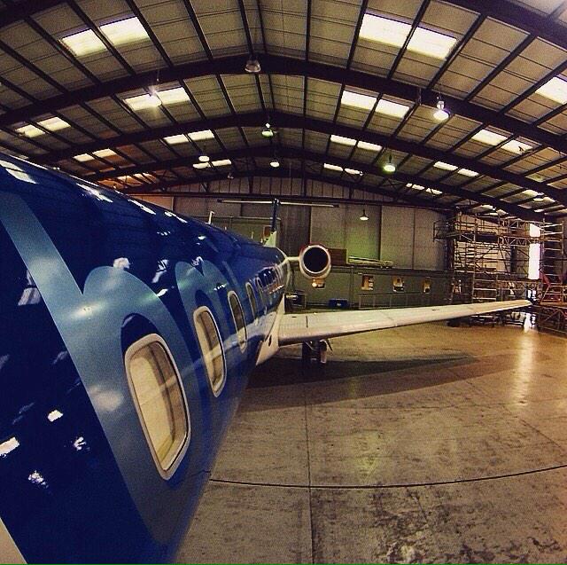 EmbraerDriver's tweet photo. In the hangar! #avgeek #embraer #rjscum #pilot #pilotlife http://t.co/FfltQEw07P