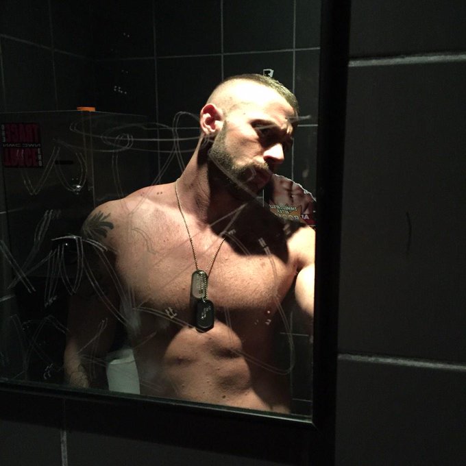 VOTE FOR ME BEST PORNSTAR/TOP/ASS 2015 HOOKIES http://t.co/c0kkHjOO8e (link at bottom of page) http://t