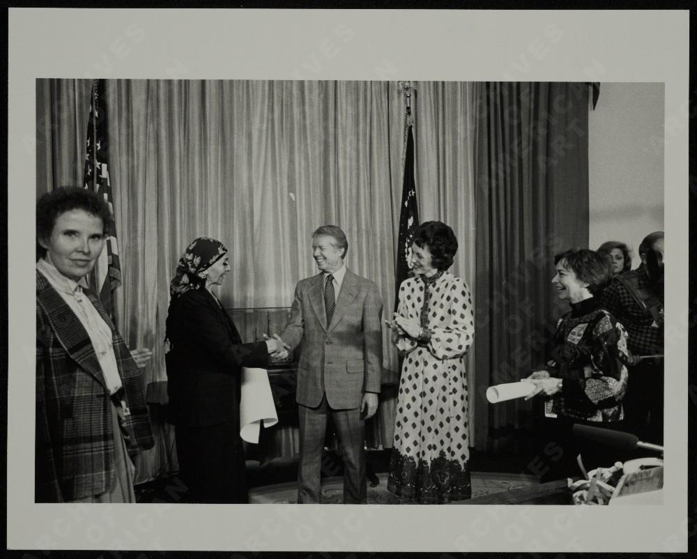 MrsNsays's tweet photo. #LouiseNevelson, Women's Caucus for Art Award from Pres. &amp; Rosalynn Carter, '79, Carole Rosen from @ArchivesAmerArt http://t.co/mkl2KBlsto