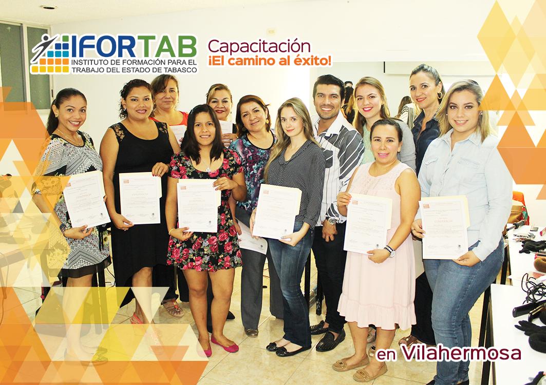 Culmina con éxito la #Capacitación de Técnicas Básicas de Peinado, las esperamos en la siguiente fecha <a href="/LesviaLeon/">Lesvia León </a>