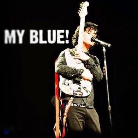 HAPPY BIRTHDAY BILLIE JOE ARMSTRONG  