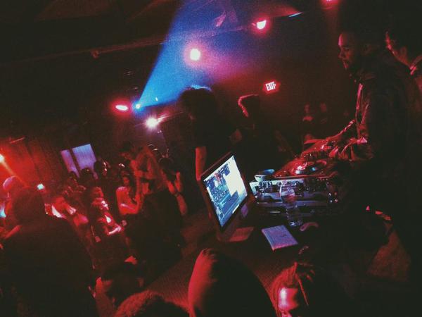 freelabelnet's tweet photo. @RealityRecords Send us NEW MUSIC for Tour Showcases, LIVE RADIO INTERVIEWS, FLMag features ! Followback and DM us http://t.co/ZCQKzAUfkJ