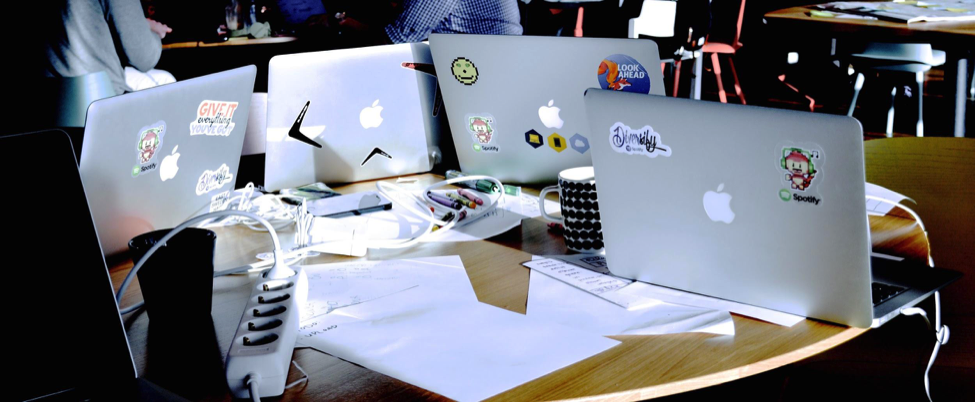 Diversify – Creating a Hackathon with 50/50 Female and Male P... labs.spotify.com/2015/01/13/div… | twibble.io