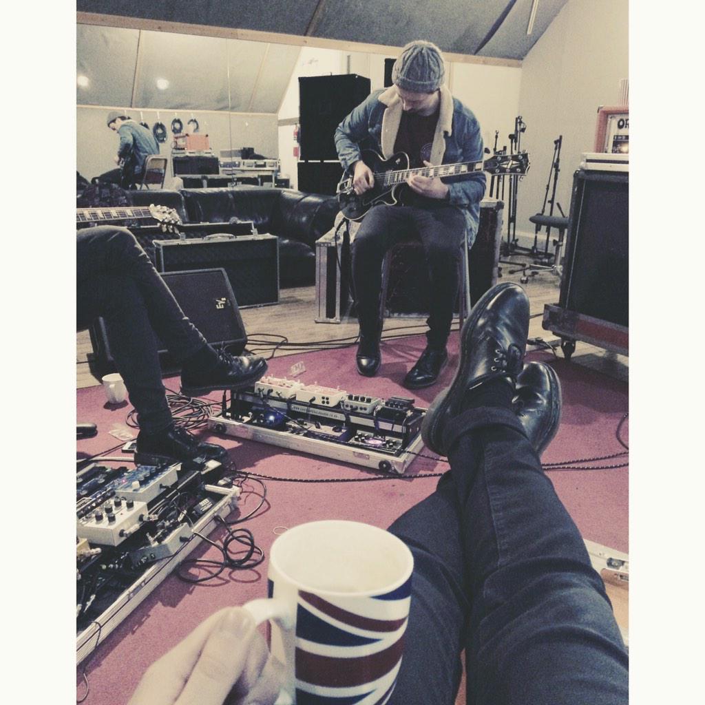 Oi these riffs are getting ridiculous now. This album is going to be really nice, promise. ✌️