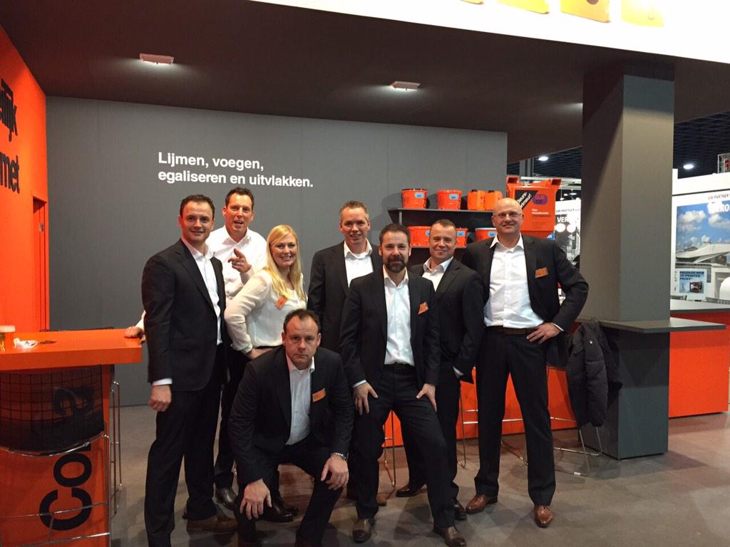 De eerste beursdag is een feit @BouwBeurs15 #Coba