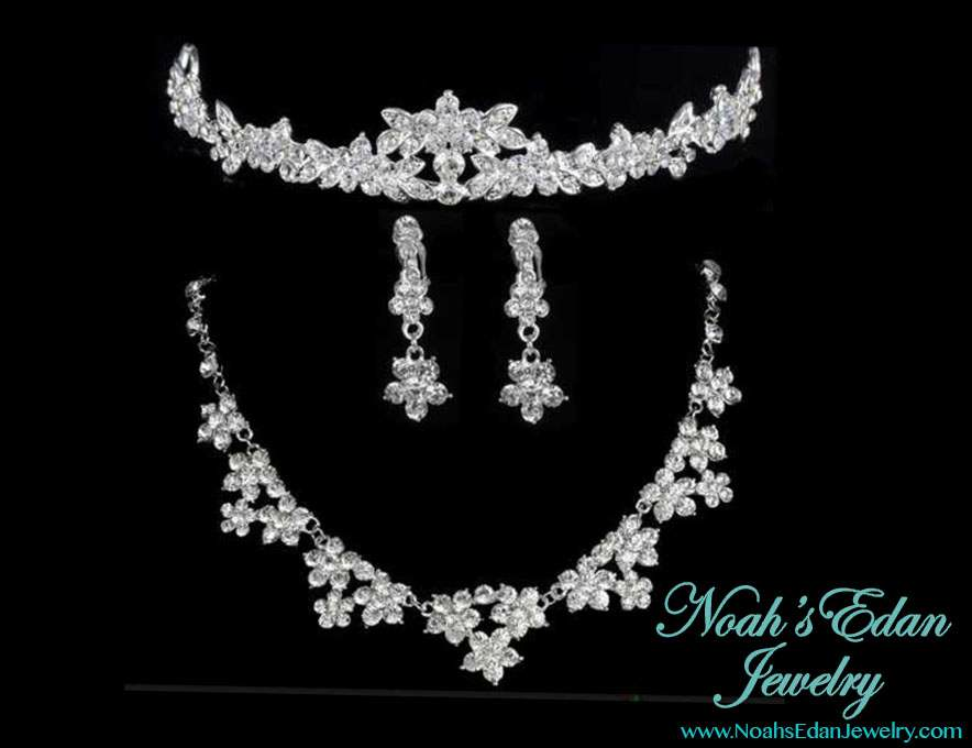 NoahsEdan's tweet photo. Try Sparkling Full Set | Noah's Edan Jewelry http://t.co/MHTutqUK3d via @NoahsEdan http://t.co/ZYHPXKt73B