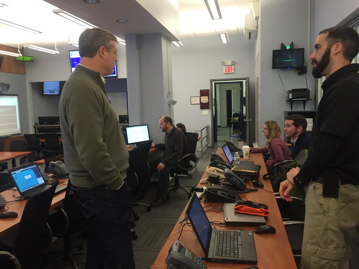 Speaking with <a href="/MassEMA/">MEMA</a> staff this morning as we monitor #MASnow storm. Visit mass.gov/mema for alerts