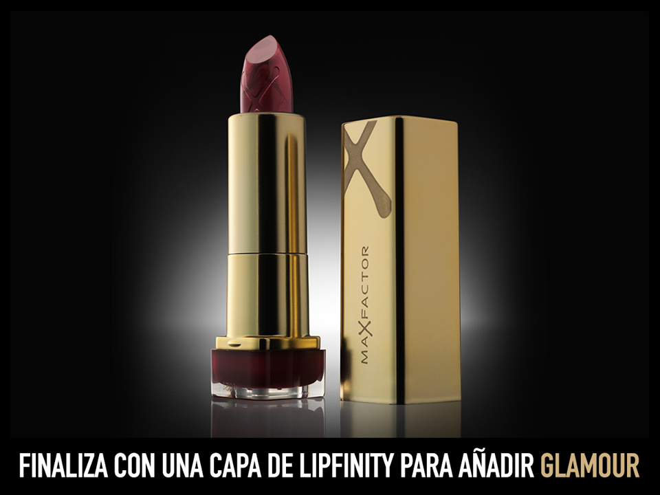 Maxfactorar's tweet photo. #MFTIP: Dale forma a tu boca haciendo hincapié en la V del labio superior con tonos mate y oscuros. #ColourElixir http://t.co/AvjKXCOTCB