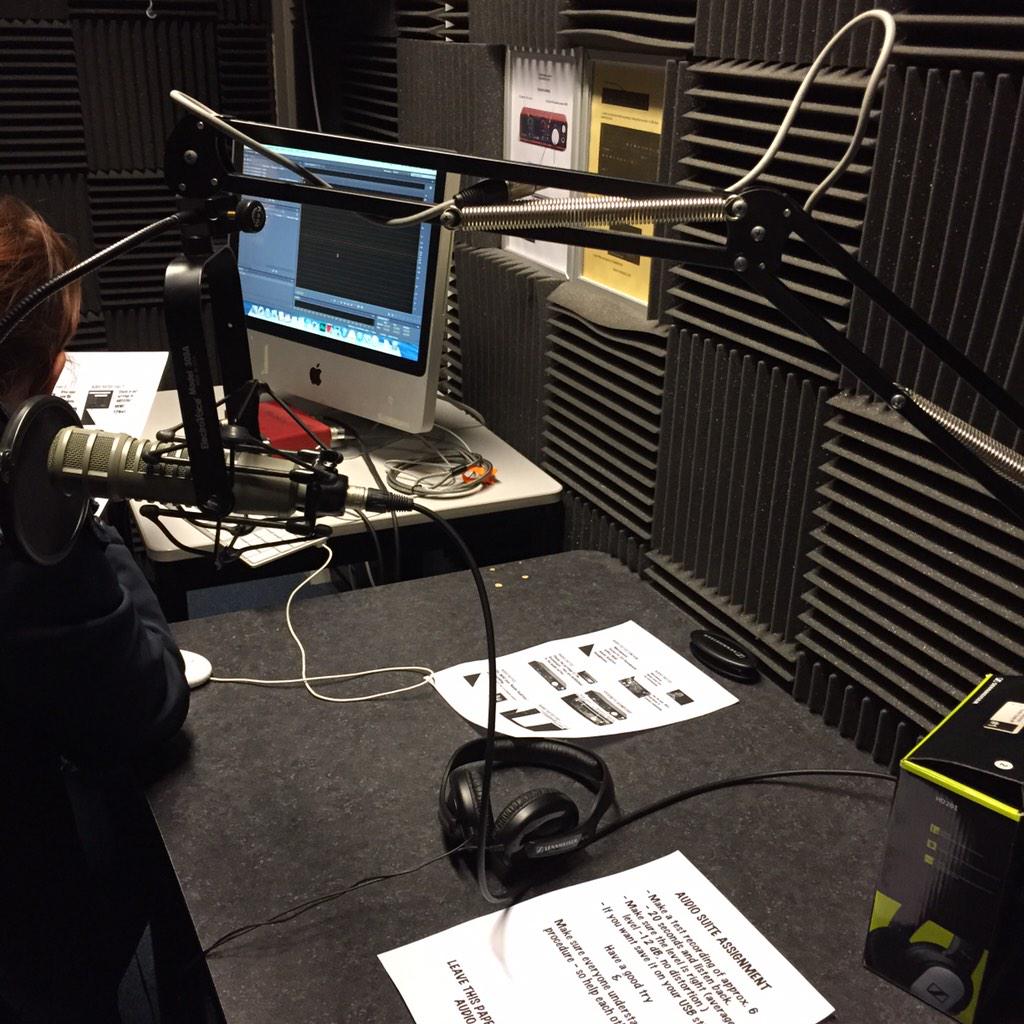 haiIeyhalstead's tweet image. Don't mind classes like this. #AudioTutorial