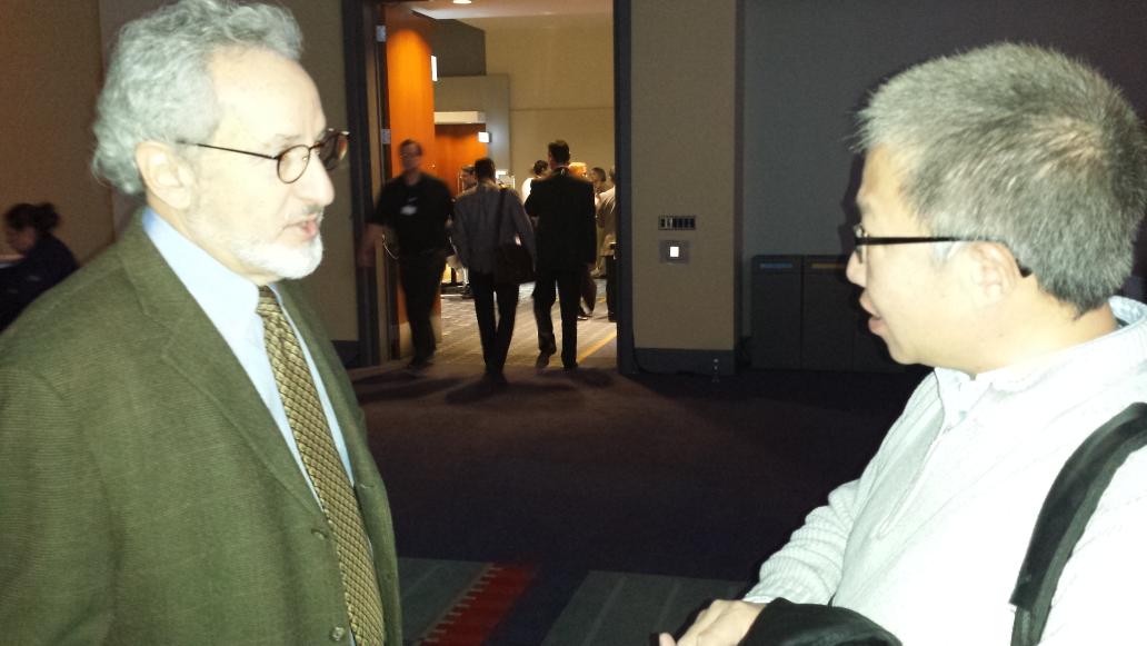 SLAS_Org's tweet image. Following up with fascinating keynoter Don Ingber #SLAS2015 @wyssinstitute