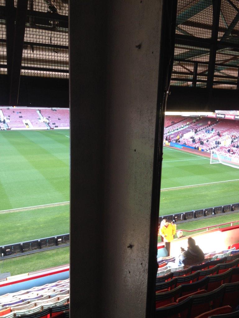 Betalte 70 pund for den utsikten her i går på Boleyn Ground #wellspend