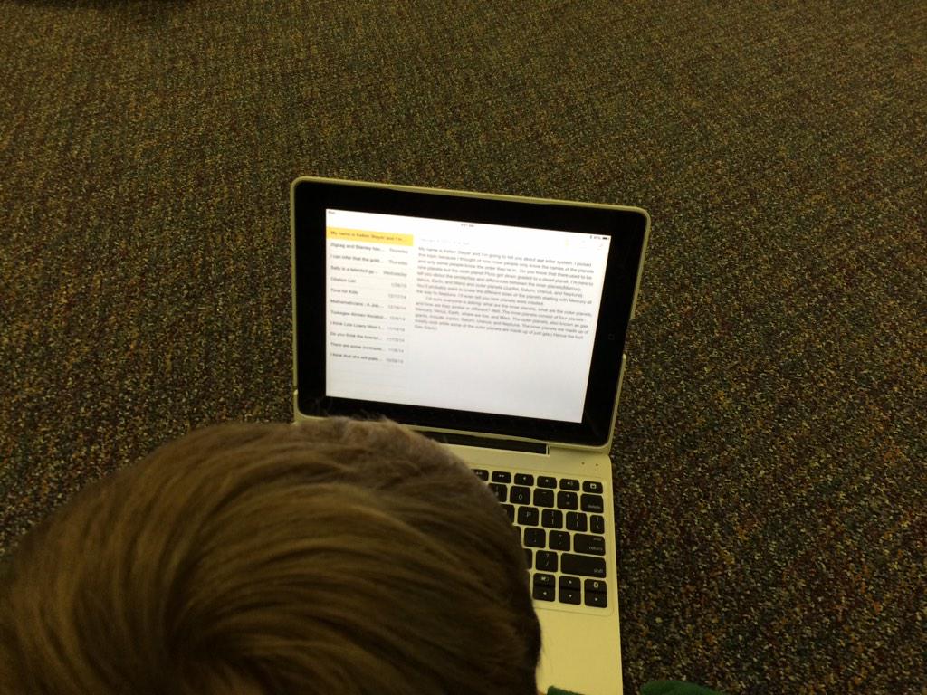 Aspinwall_TCE's tweet photo. 5th graders writing their introduction, body paragraphs, and conclusion on their research for #ProjectAchievement http://t.co/PMNdgxEOi8