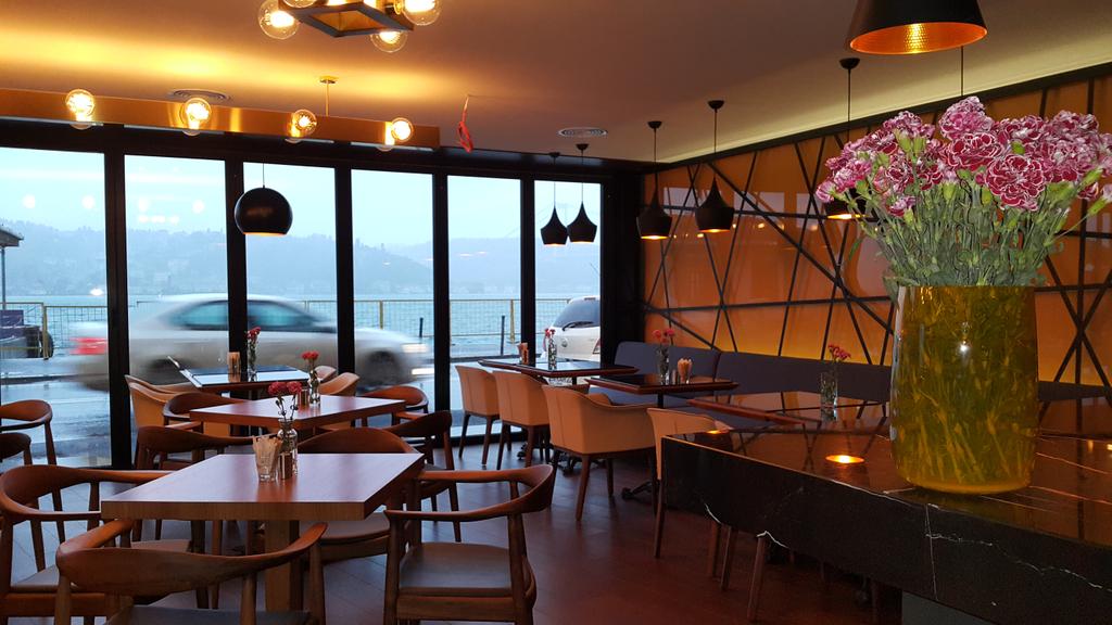bedroomproject's tweet photo. #taskahve #emirgan #emirganiskele #tkemirgan #tk http://t.co/h7fX5puqin