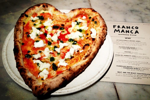 NoteWorthyVIP's tweet photo. APPARENTLY today is #NationalPizzaDay. Our London favourites are @FrancoMancaPizz @RoccaSouthKen &amp; @pizzapilgrims http://t.co/VYQXOCJJdV