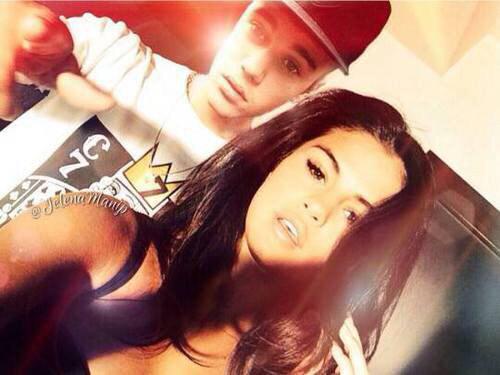 justinMalltex's tweet photo. @selenagomez haben soger bild zusammen... http://t.co/AjfHklFZdz