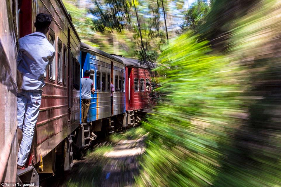 DailyMailPics's tweet photo. National Geographic Traveller reveals 2015 photography finalists http://t.co/fA3FXwEwHa http://t.co/1nNuZsvWvS