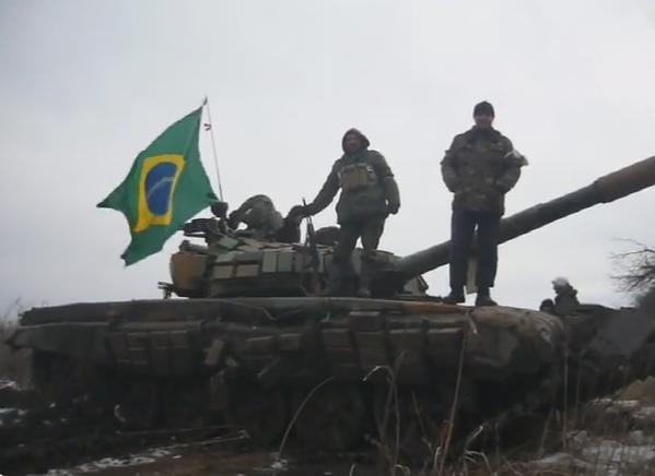 B9atzplIEAErx5t.jpg:large