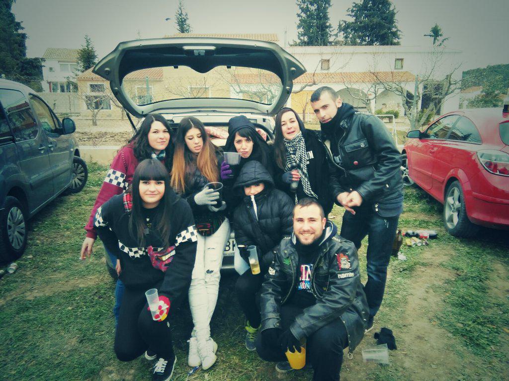 Cristinnarisca's tweet photo. ¡Que grupo más bueno! http://t.co/gmEve4JfqI