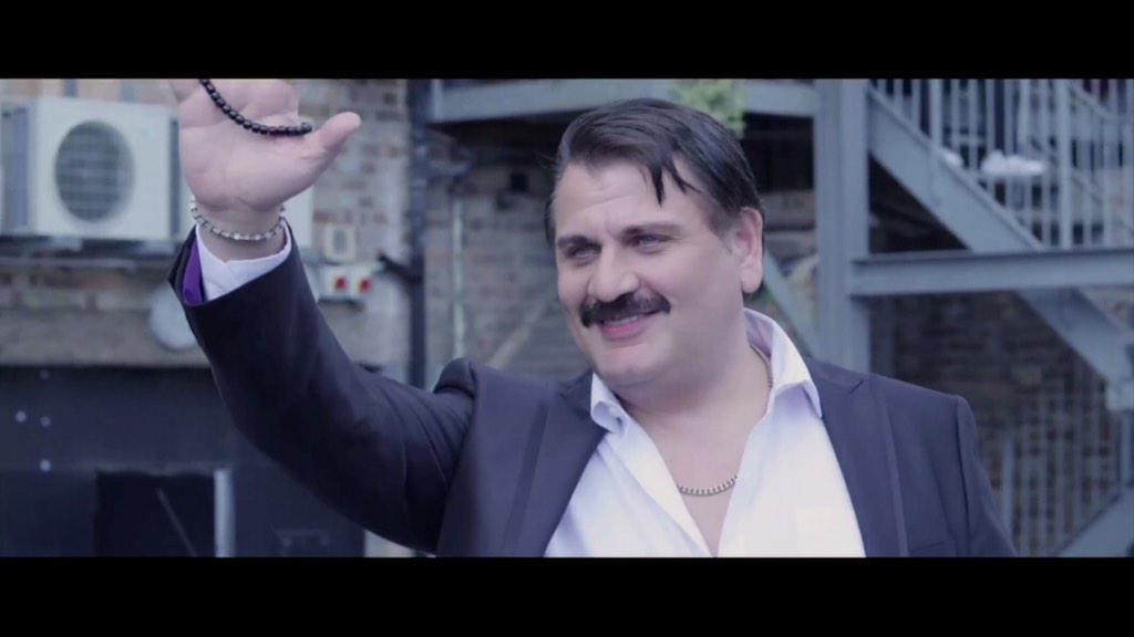 kota_des's tweet photo. @memferda1 #BigBektashAli in #APuntersPrayer #BetYourLifeOnIt #BritFlick #Retweet #Follow http://t.co/Veq54TVeIP