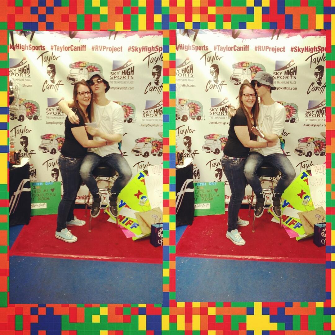 GinaReiter_'s tweet photo. Hey sunshine🌞

If I get +1000 RTs will you take me to prom next year for my senior year?😍👫

@taylorcaniff
plz tag him http://t.co/ghZia94ZC2