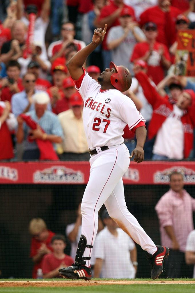 Happy 40th birthday to one of the greatest Angels to ever step foot on a diamond, Vladimir Guerrero. 