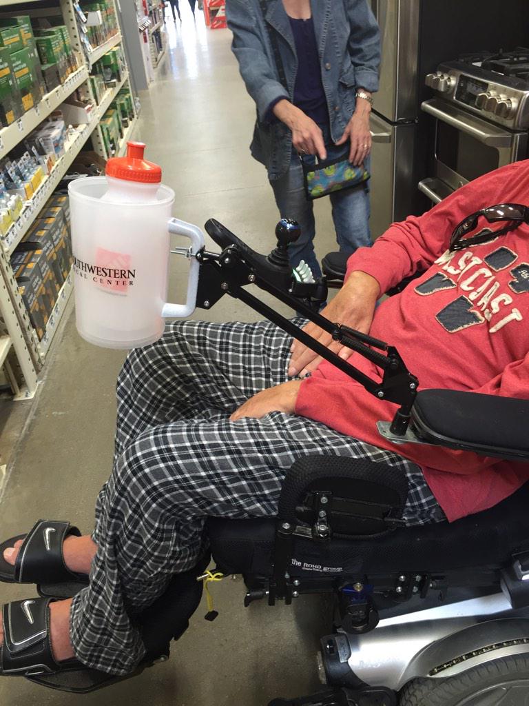randykjackson1's tweet photo. ALS Customer can now hold drink himself with help of Store 550 WhiteRock! http://t.co/AZostPB4e3