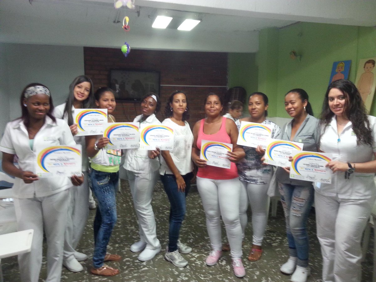 EduNazareth's tweet photo. Seminario de #CeroaSiempre http://t.co/3xWSQ8BWHn
