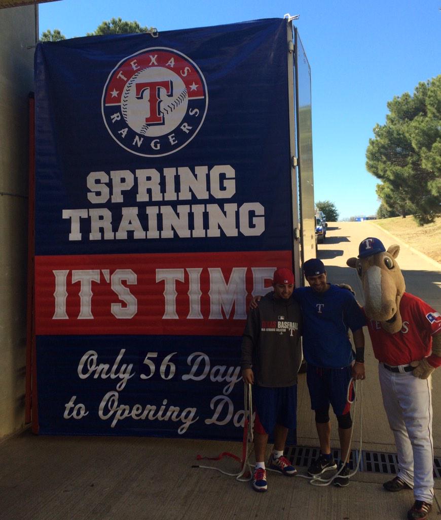 Rangers's tweet photo. Truck loaded. Banner dropped. Countdown continues. Next stop, spring training. 🌵🚚 #NeverEverQuit http://t.co/PJdO5CJV5e