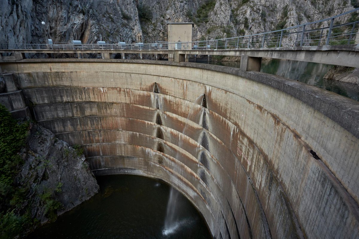 thewaxmm's tweet photo. Matka Dam in Matka Canyon, Macedonia, 2014 #matka #macedonia #balkans #europe #dam #river #power http://t.co/eKSM65dPAV