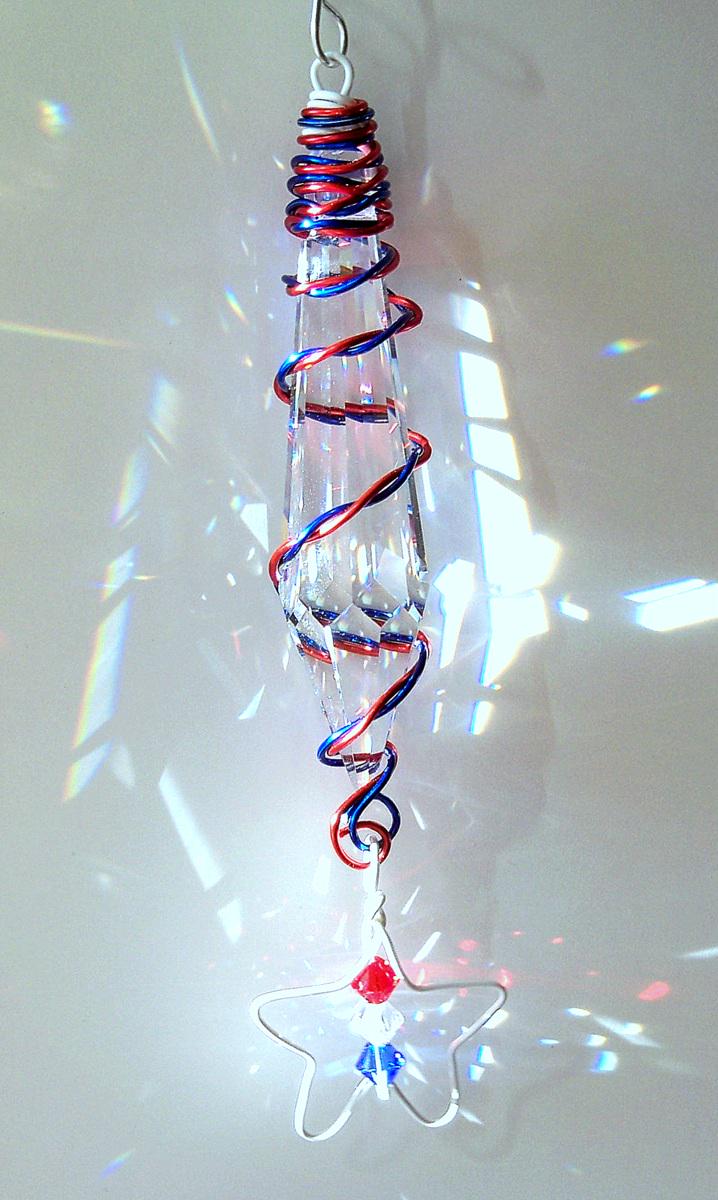 DanceRainbows's tweet photo. #Patriotic #suncatcher from #DancingRainbows https://t.co/7I3zmsBST7 #zibbet http://t.co/ASrT4imvr3