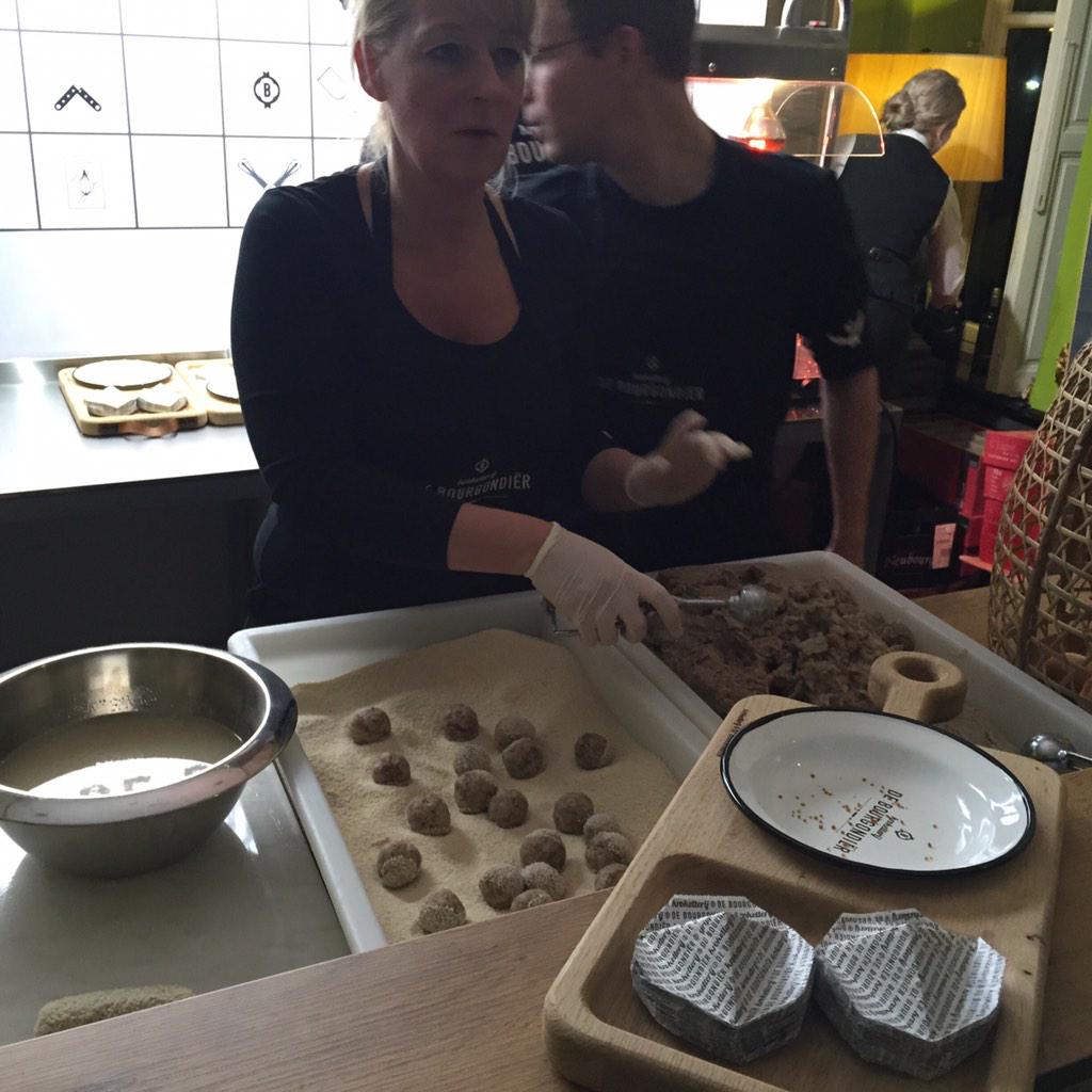 Making 'bitterballen' on the spot! <a href="/Kroketterij/">De Bourgondiër    </a> #FXE15 #delicious