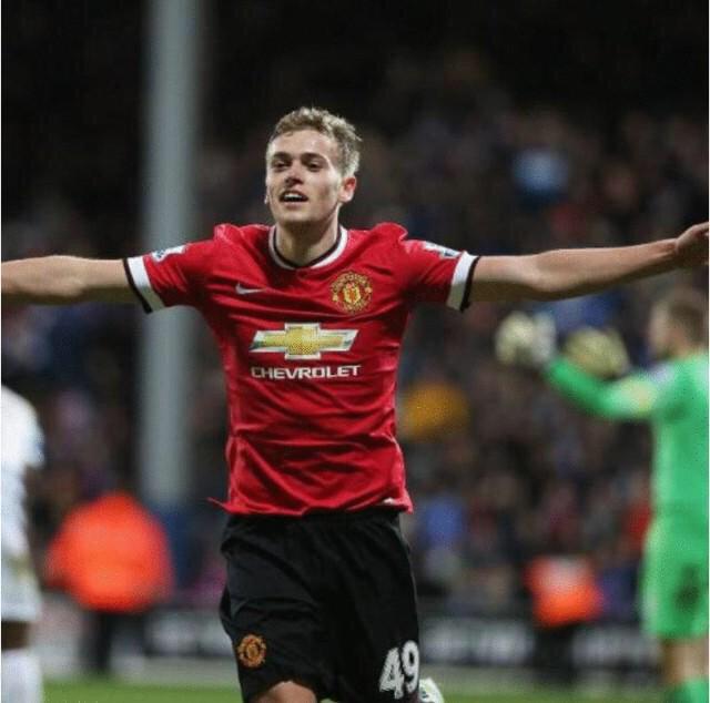 ManUtd_TheFans's tweet photo. Bringing all United Fans together!

Retweet this and follow everyone that Retweets. 

Follow and Gain #Mufc_Family http://t.co/R3bSC8sSjl
