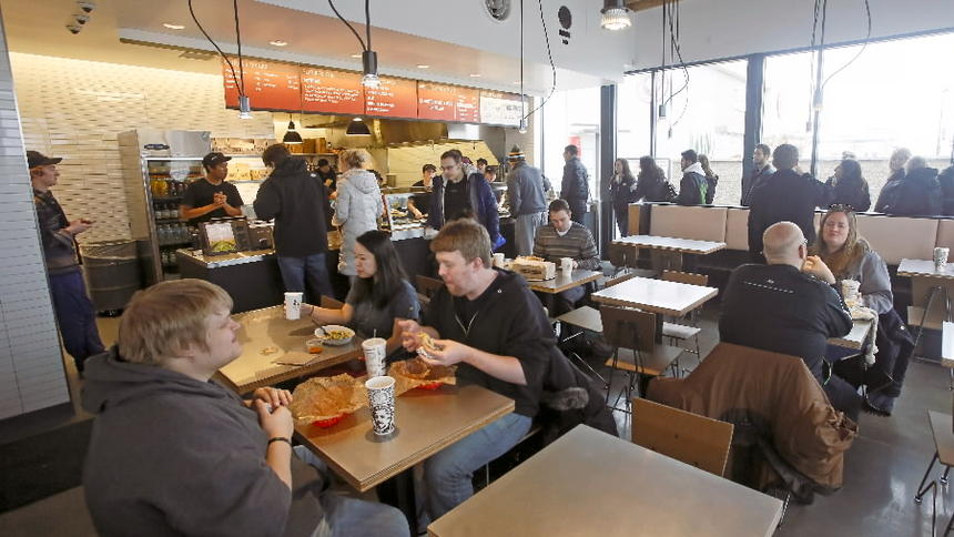 Burrito buddies line up early - way early - for <a href="/Chipotle/">Chip Clark</a> opening in #Fargo | INFORUM inforum.com/business/36748…