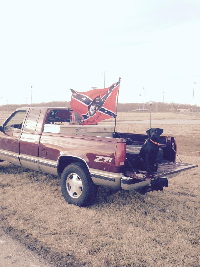RedManBuzz's tweet photo. Great pic I got of ole Betsy yesterday http://t.co/DHm81RwEYS