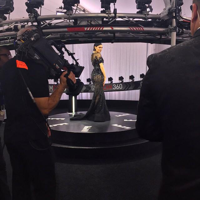 eentertainment's tweet photo. "In love with the #GlamCam360! This was so much fun!" - @JessieJ http://t.co/8zXmoYLKpX #GRAMMYswithJessieJ http://t.co/ECBkM8Cazb